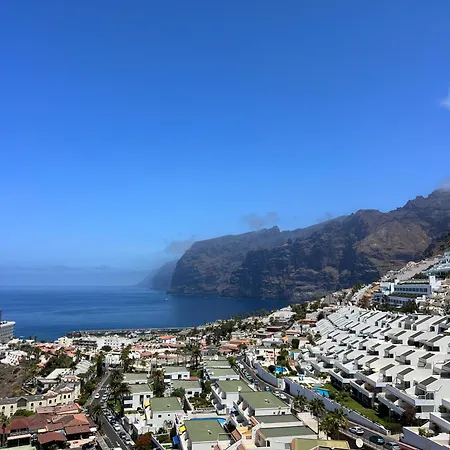 Playa Chica Luxury *